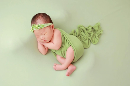 白银宝宝多大长牙 白银宝宝多大长牙